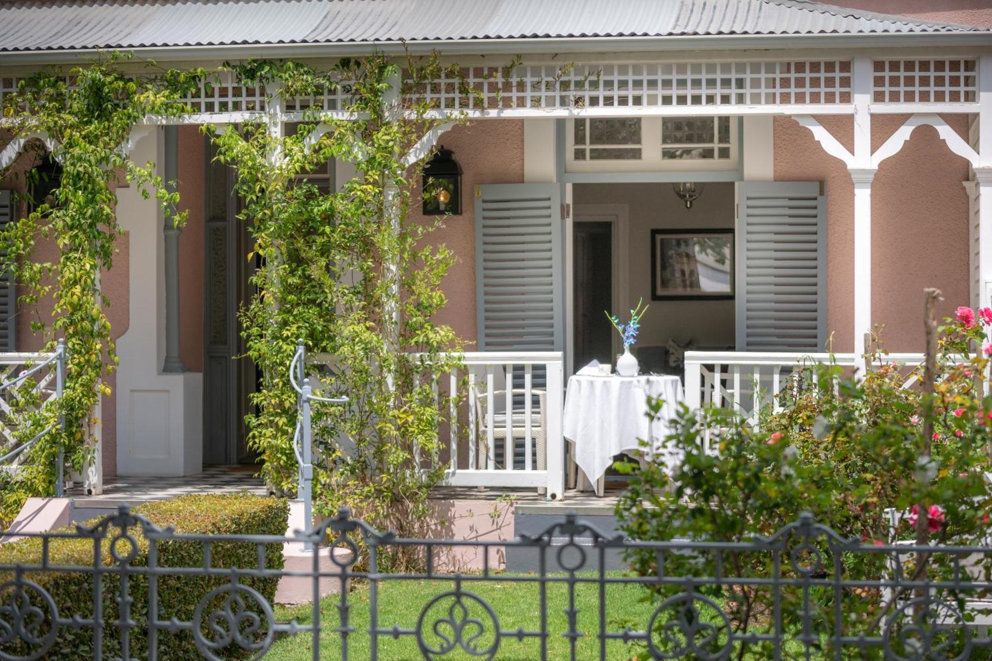 Mount Nelson, A Belmond Hotel, Cape Town Exterior photo