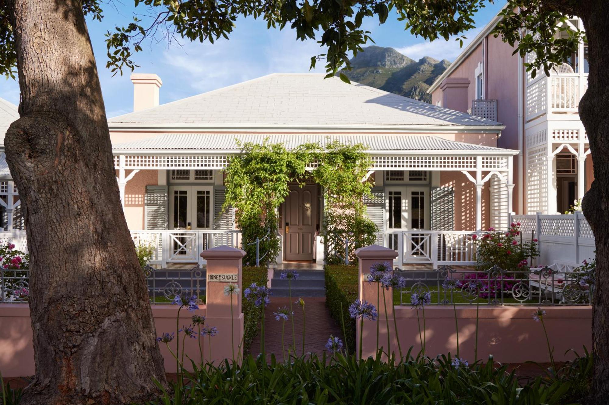 Mount Nelson, A Belmond Hotel, Cape Town Exterior photo